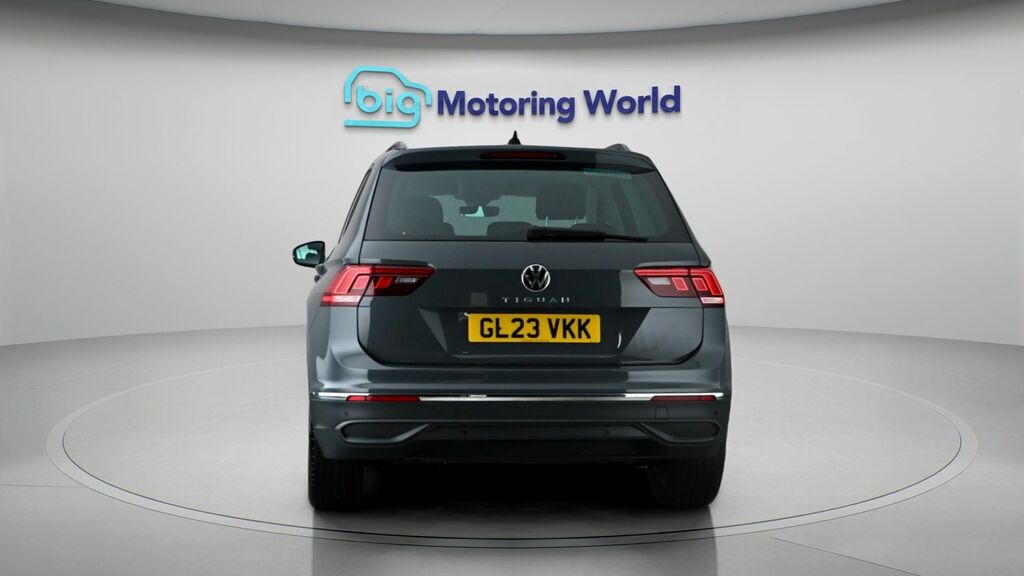 Volkswagen Tiguan Life Grey #6