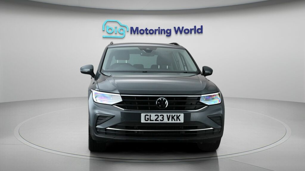 Volkswagen Tiguan Life Grey #2