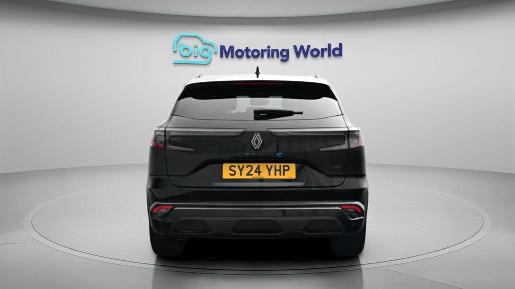 Renault Austral Techno Esprit Alpine Black #5