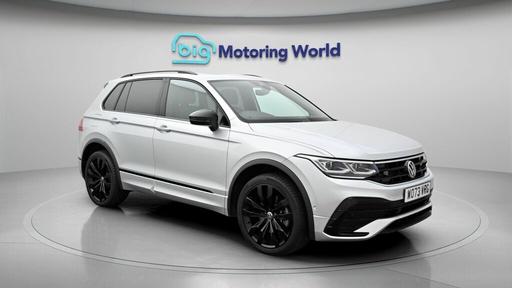 Volkswagen Tiguan Black Edition Silver