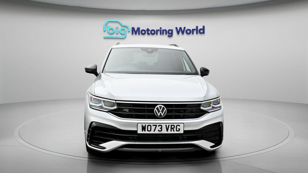 Volkswagen Tiguan Black Edition WO73VRG Silver #2