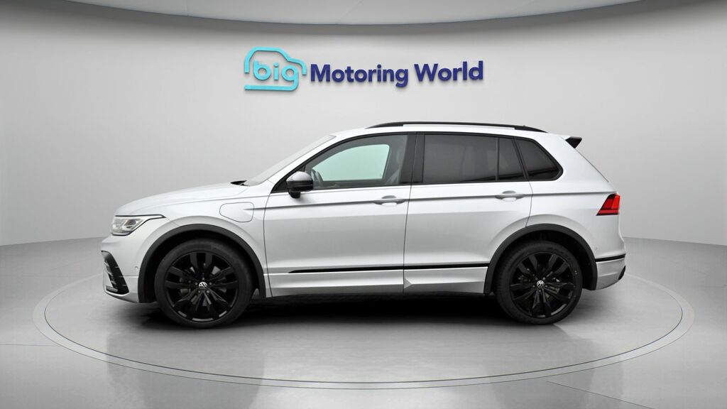 Volkswagen Tiguan Black Edition WO73VRG Silver #4