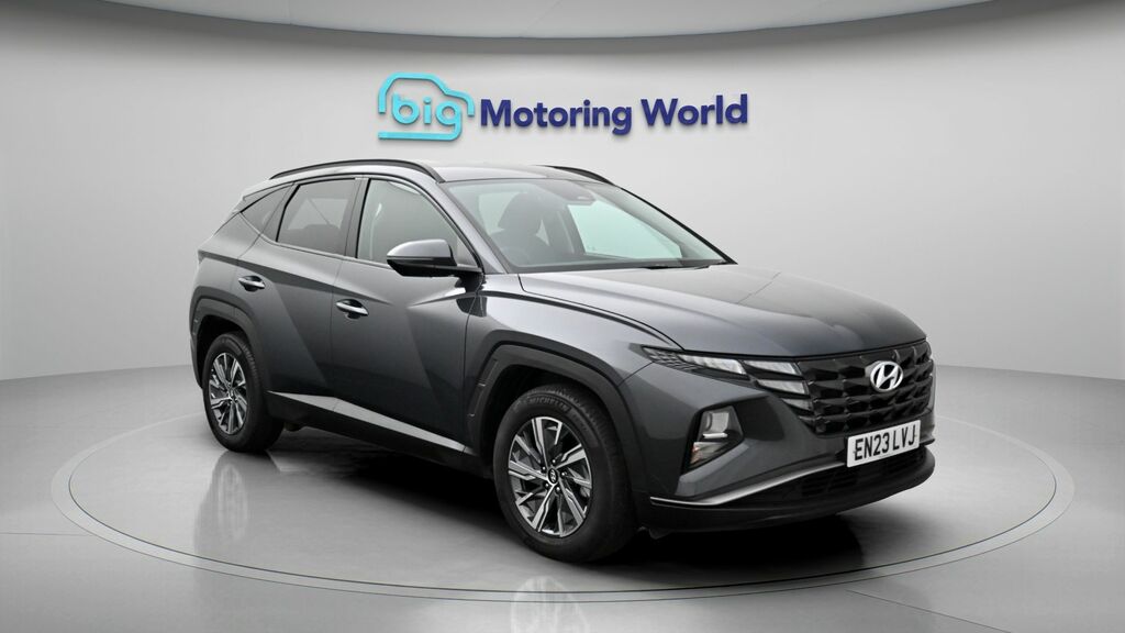 Hyundai Tucson Se Connect Grey