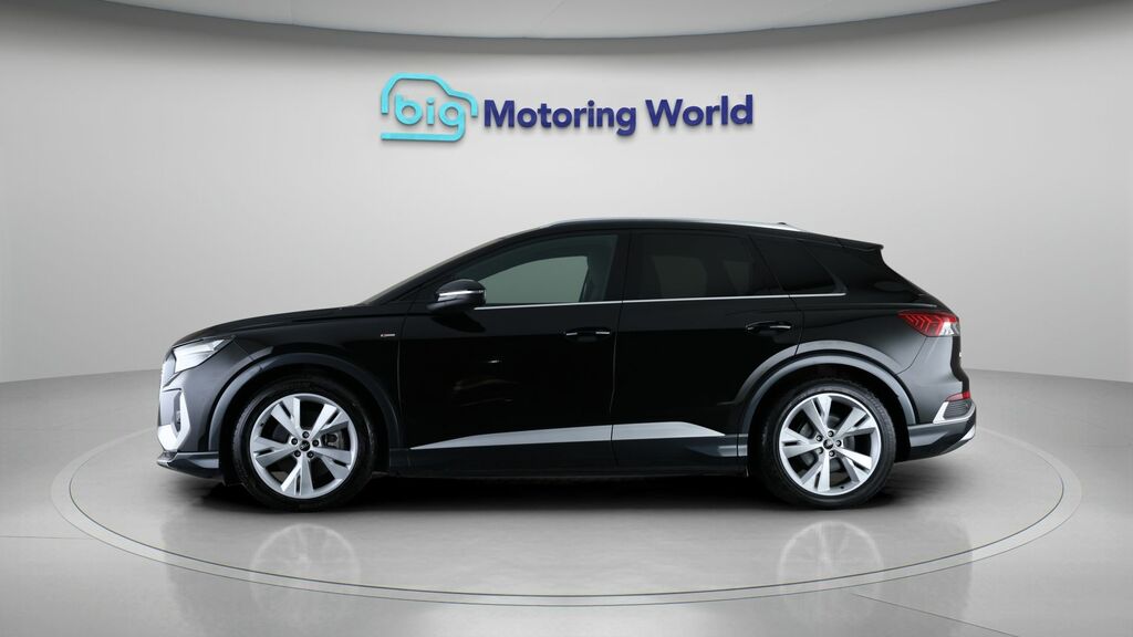 Audi Q4 E Tron S Line RK71LSN Black #4