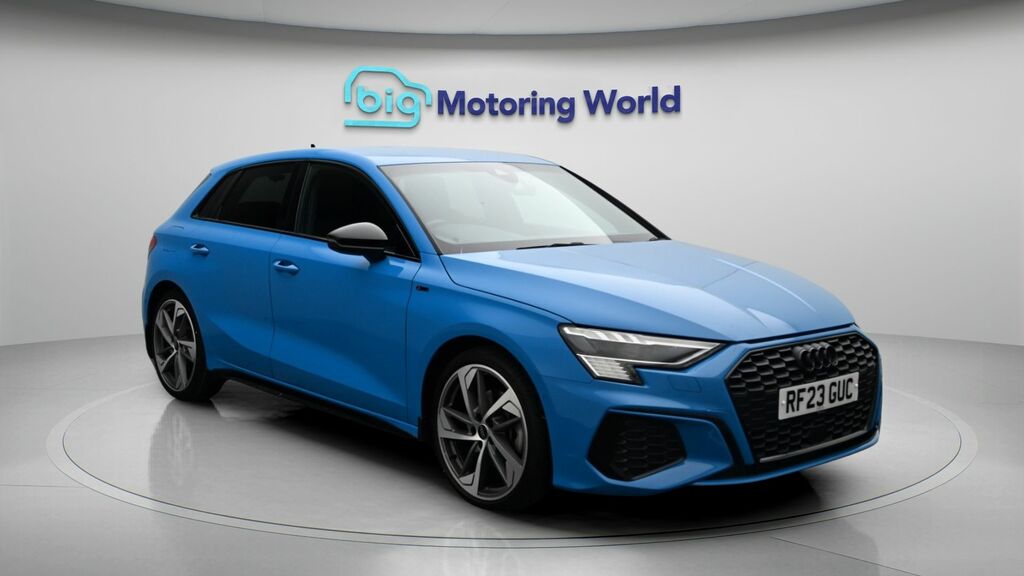 Audi A3 Edition 1 Blue