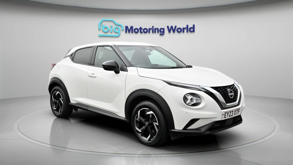 Nissan Juke N-connecta White