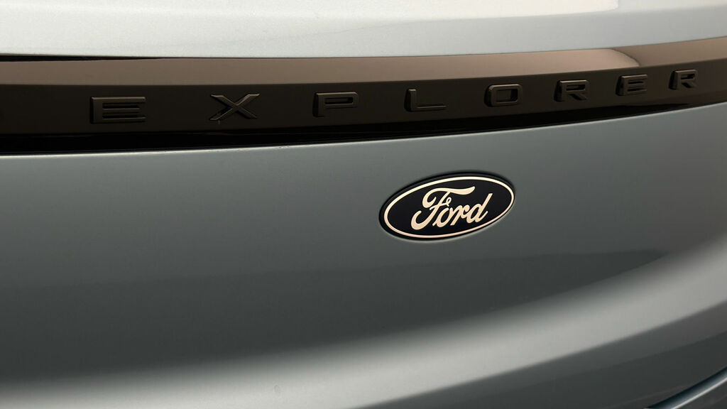 Ford Explorer 210Kw Premium 77Kwh White #20