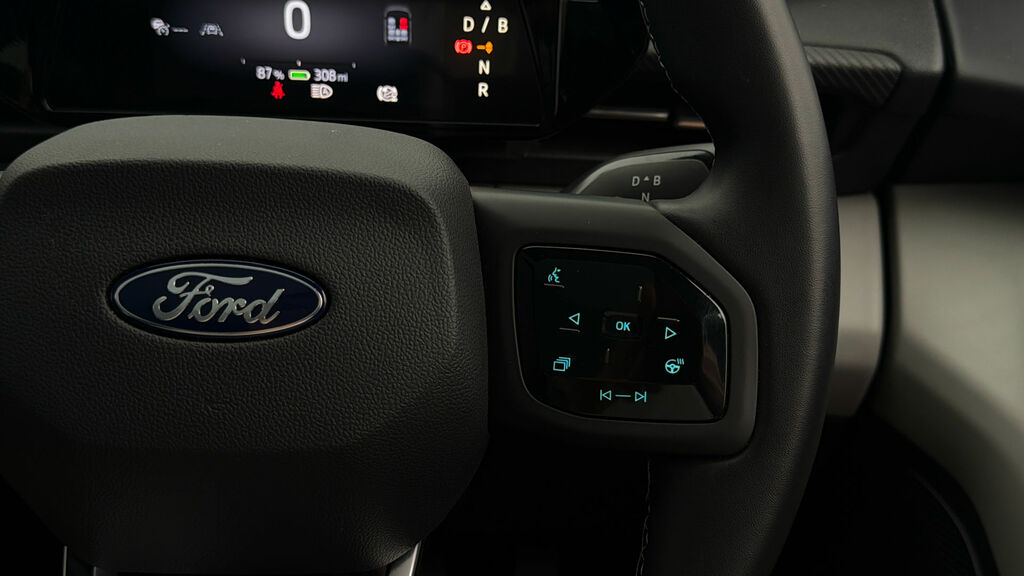 Ford Explorer 210Kw Premium 77Kwh White #23
