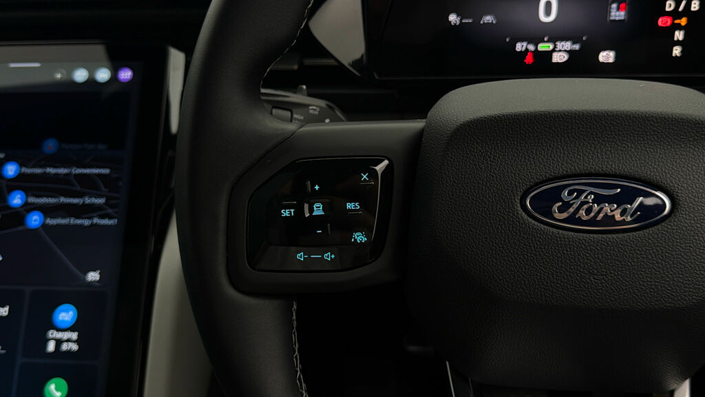 Ford Explorer 210Kw Premium 77Kwh White #22