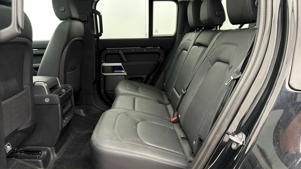 Land Rover Defender 110 X-dynamic Se Green #15