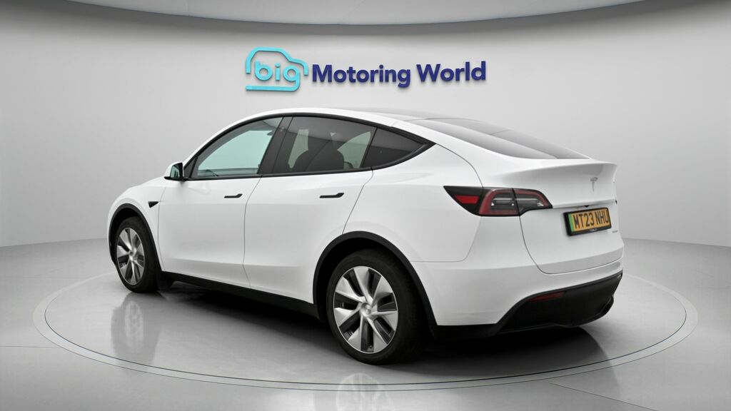 Tesla Model Y Long Range MT23NHU White #5
