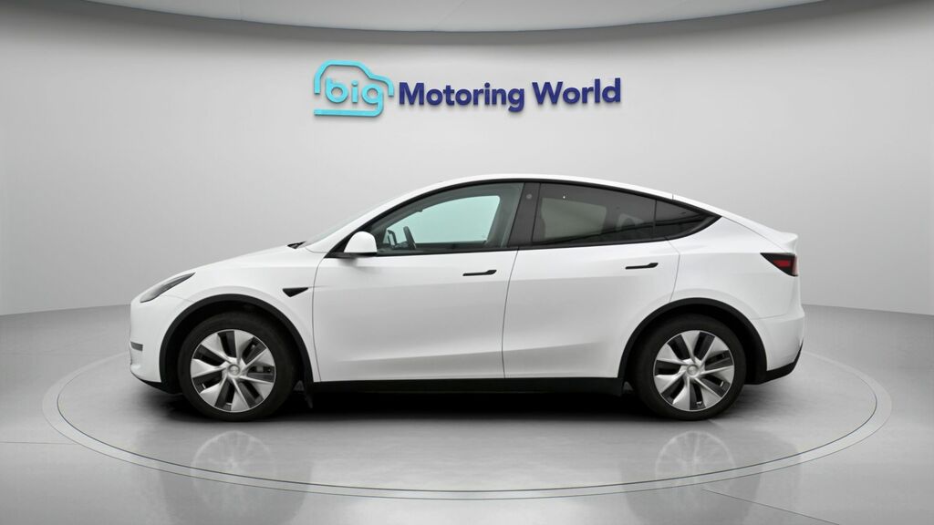Tesla Model Y Long Range MT23NHU White #4