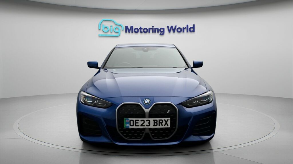 BMW i4 M Sport Blue #2