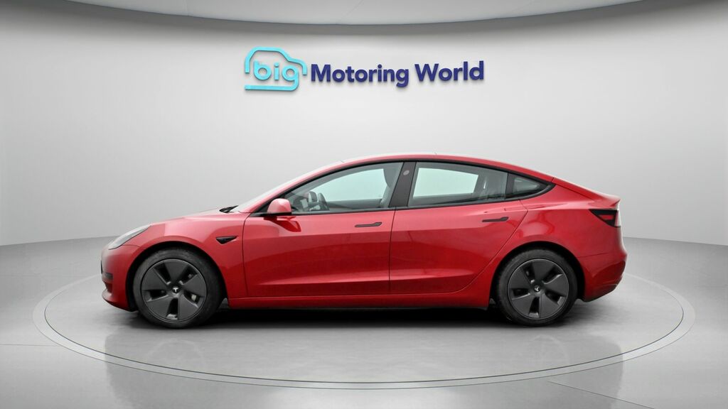 Tesla Model 3 Standard Range Plus GF22BVY Red #4