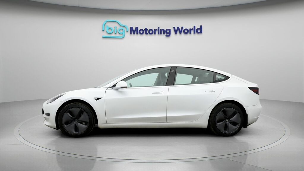 Tesla Model 3 Standard Range Plus White #4