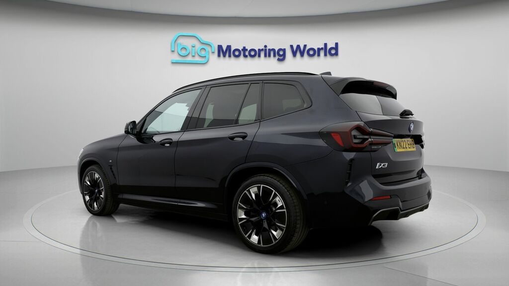 BMW iX3 M Sport Pro Black #5