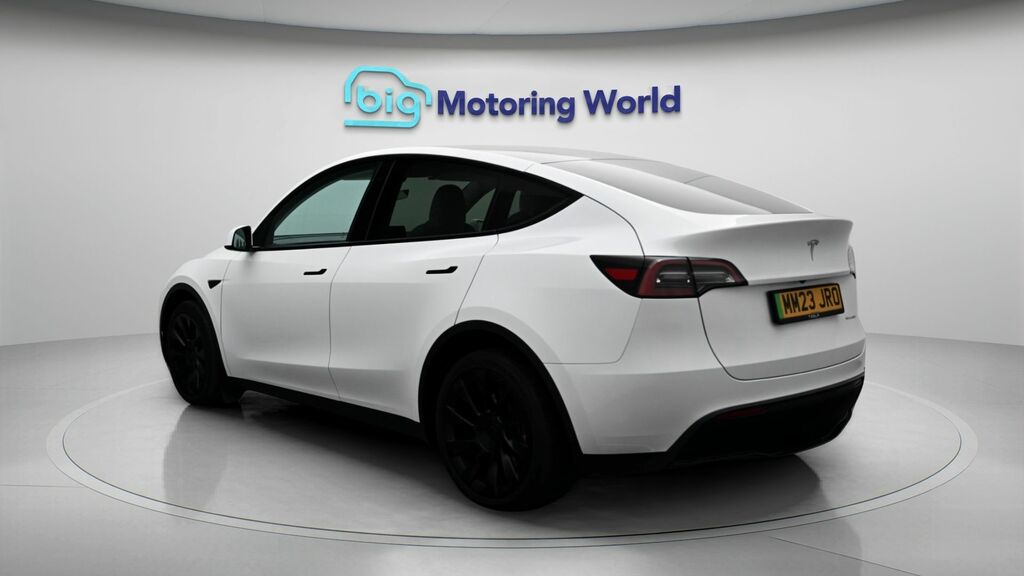 Tesla Model Y Long Range MM23JRO White #5