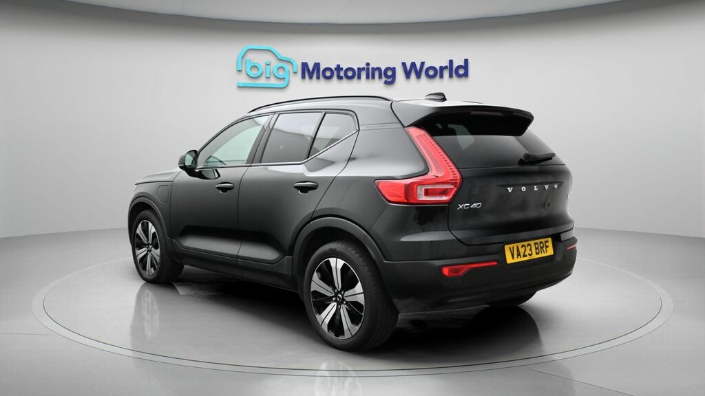 Volvo XC40 Ultimate Dark Black #5
