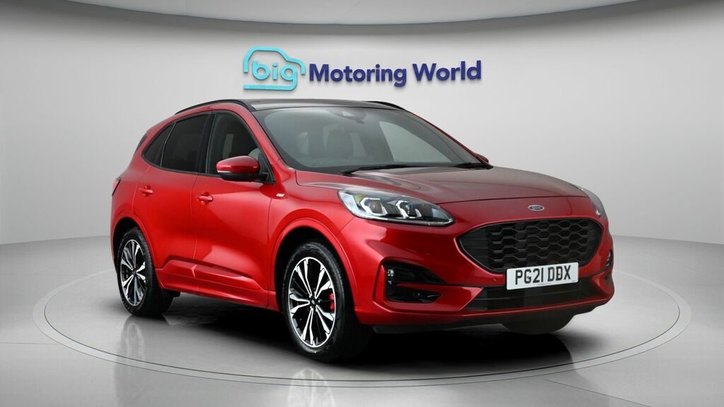Ford Kuga St-line X Edition PG21DDX Red