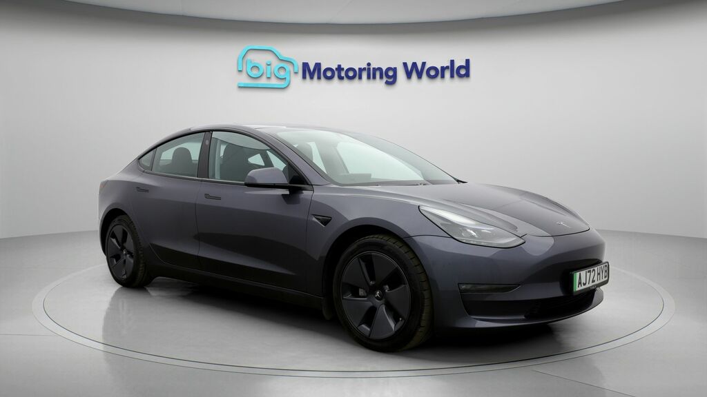 Tesla Model 3 Long Range Grey