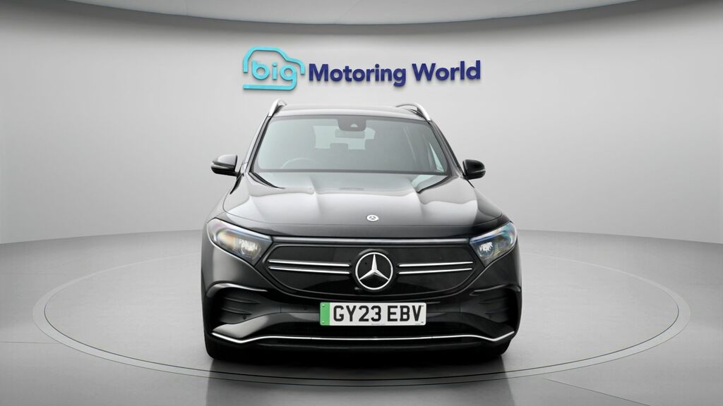 Mercedes-Benz EQB Amg Line Black #2