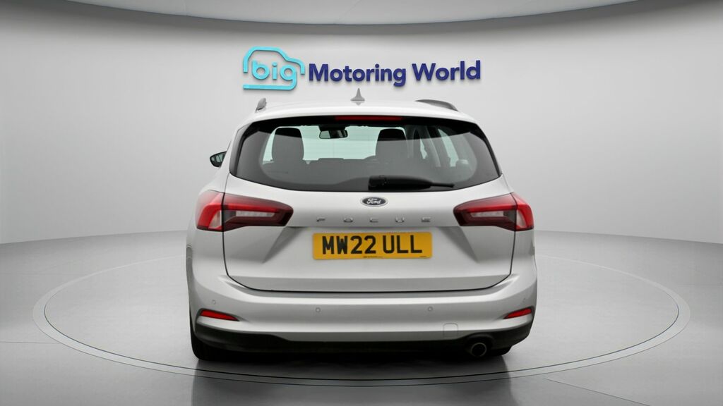 Ford Focus Zetec Silver #6