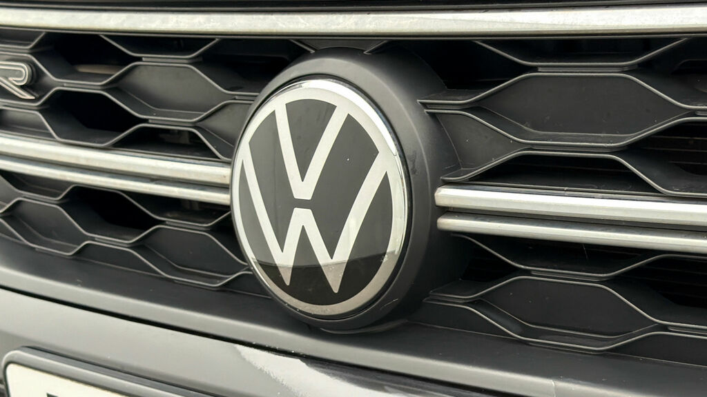 Volkswagen Taigo Hatchback Grey #21