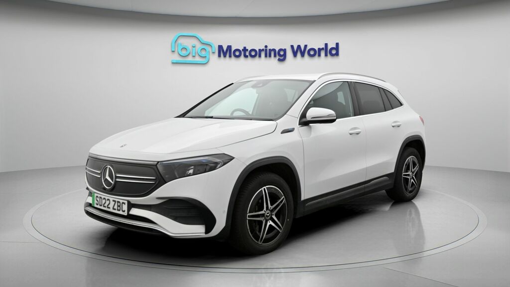 Mercedes-Benz EQA Amg Line White #3