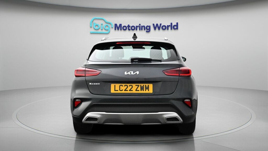 Kia Xceed 2 Grey #6