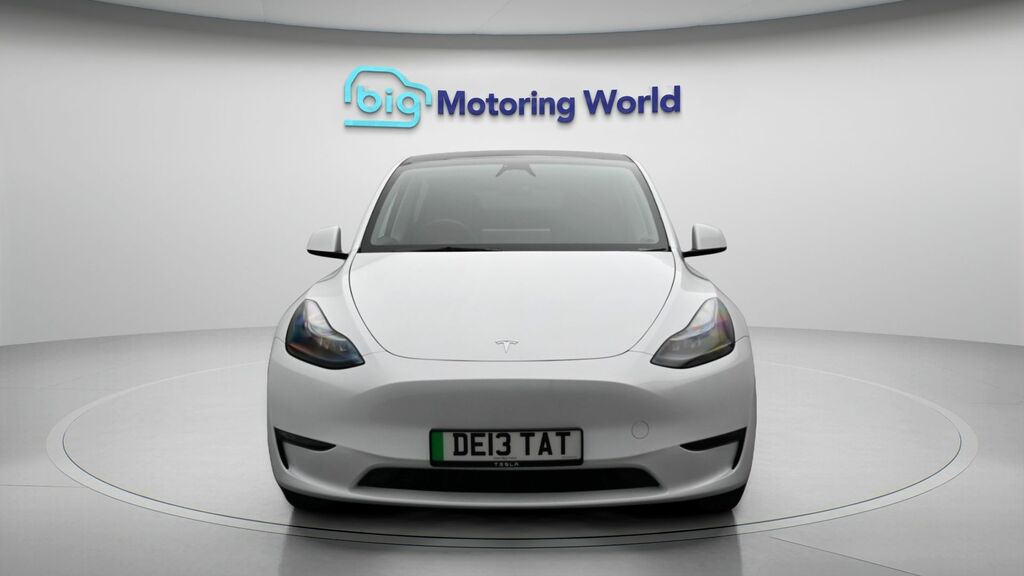 Tesla Model Y Long Range DE13TAT White #2