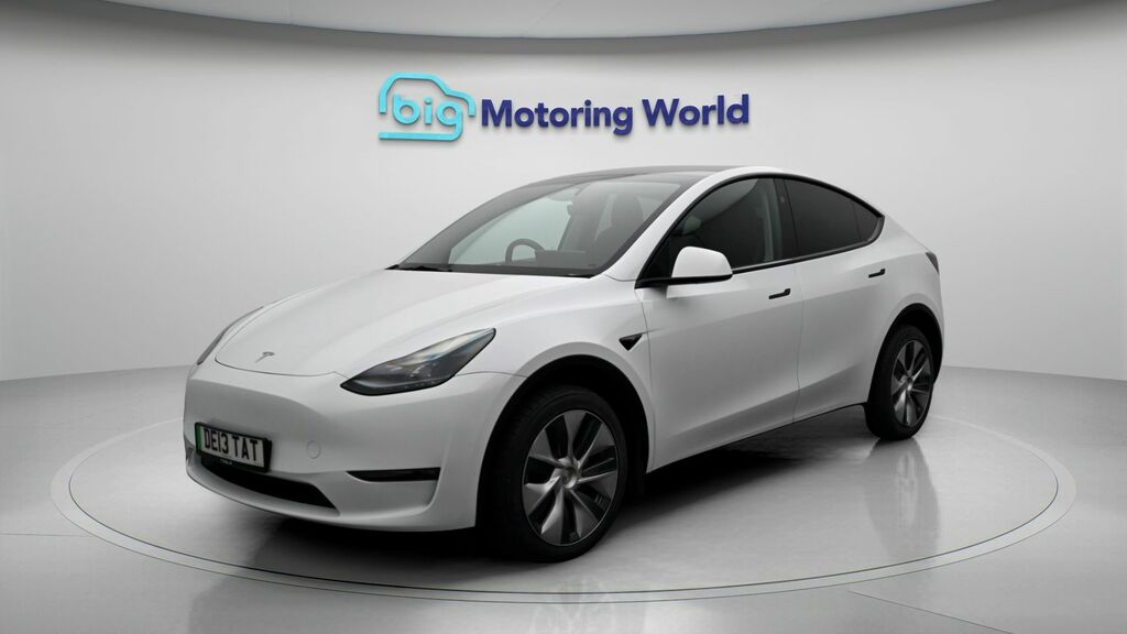 Tesla Model Y Long Range DE13TAT White #3