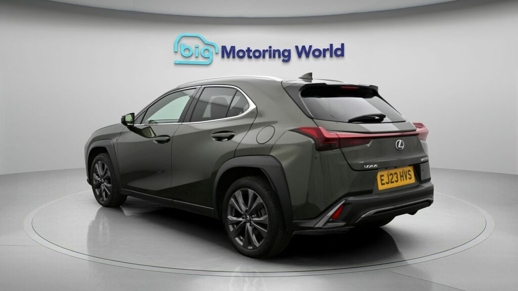 Lexus UX F Sport Design EJ23HVS Green #5