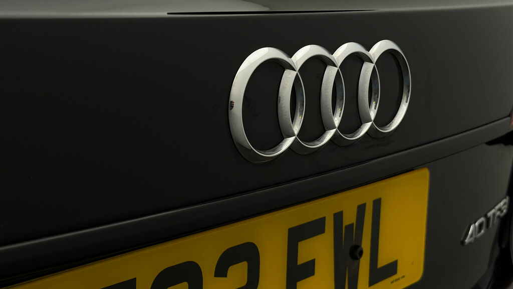 Audi A4 Avant Tfsi Black Edition Grey #19