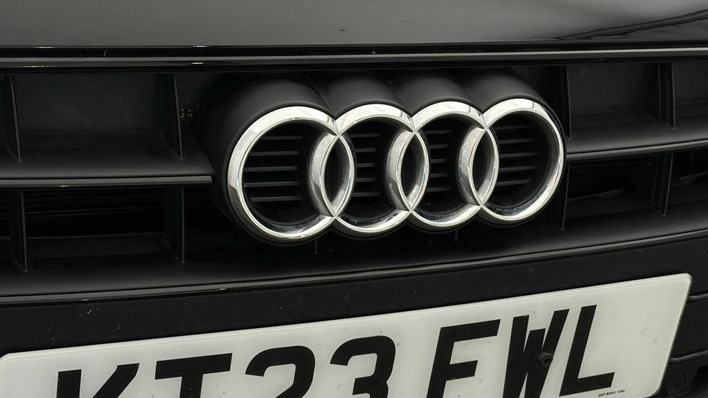 Audi A4 Avant Tfsi Black Edition Grey #21