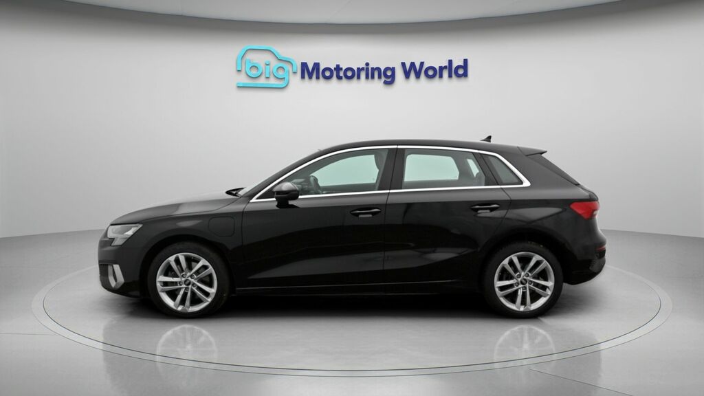 Audi A3 Sport Black #4