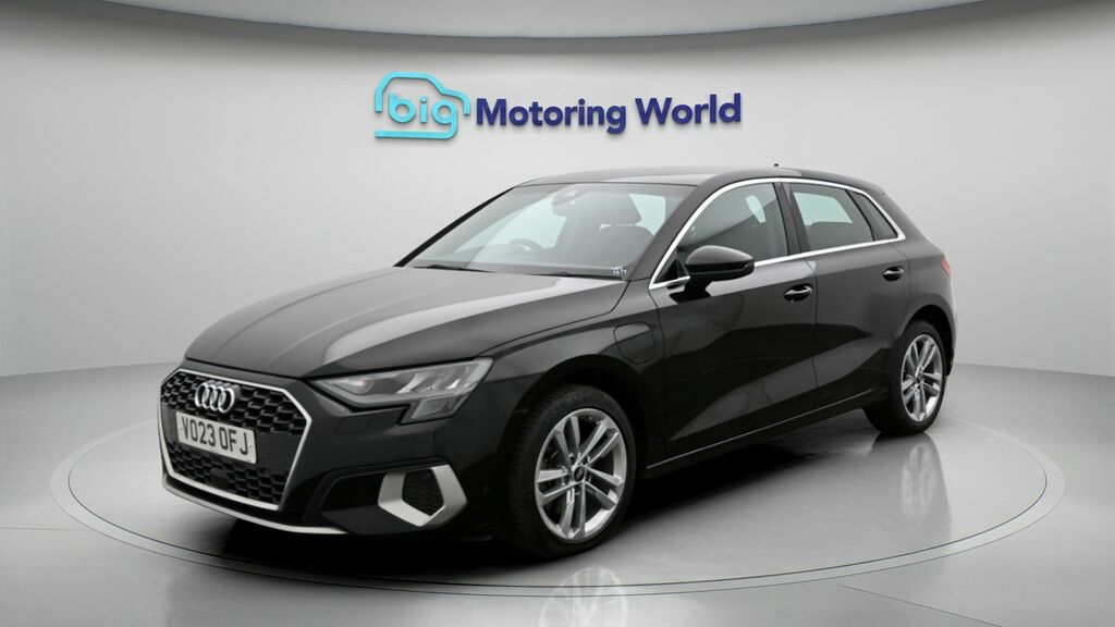Audi A3 Sport Black #3