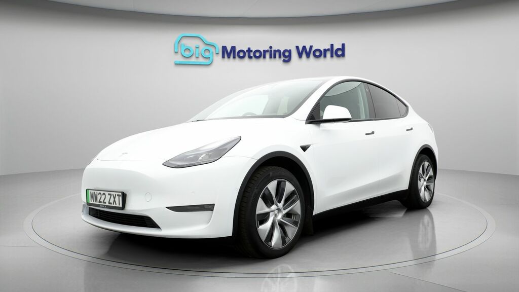 Tesla Model Y Long Range MW22ZXT White #3