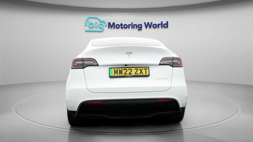 Tesla Model Y Long Range MW22ZXT White #6