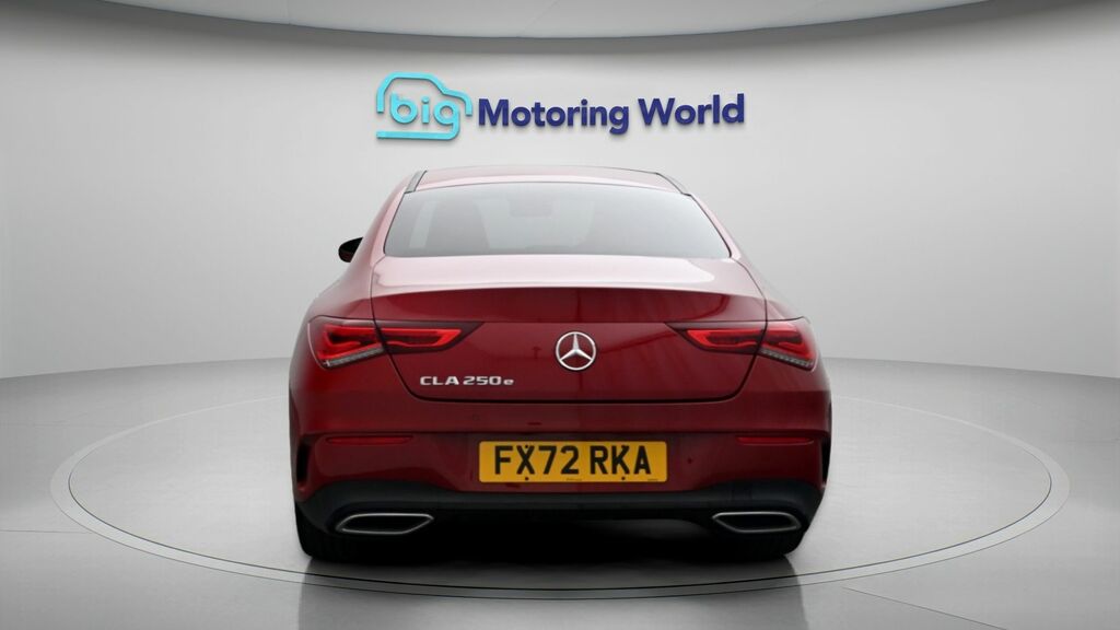 Mercedes-Benz CLA Class Amg Line Night Edition Red #6