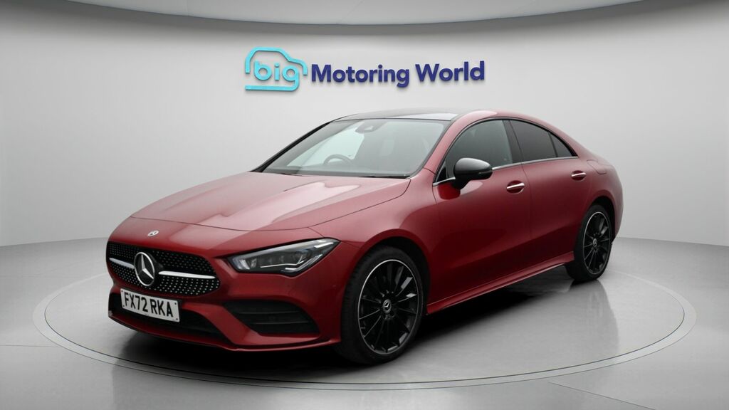 Mercedes-Benz CLA Class Amg Line Night Edition Red #3