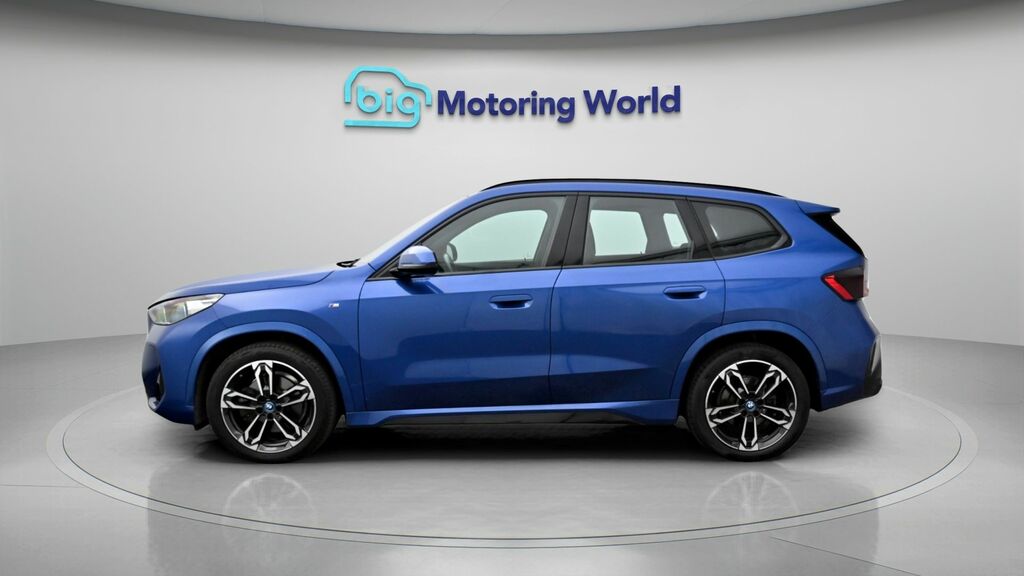 BMW iX1 M Sport Blue #4