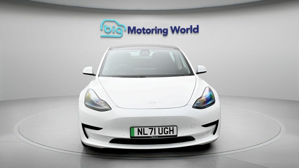 Tesla Model 3 Standard Range Plus White #2