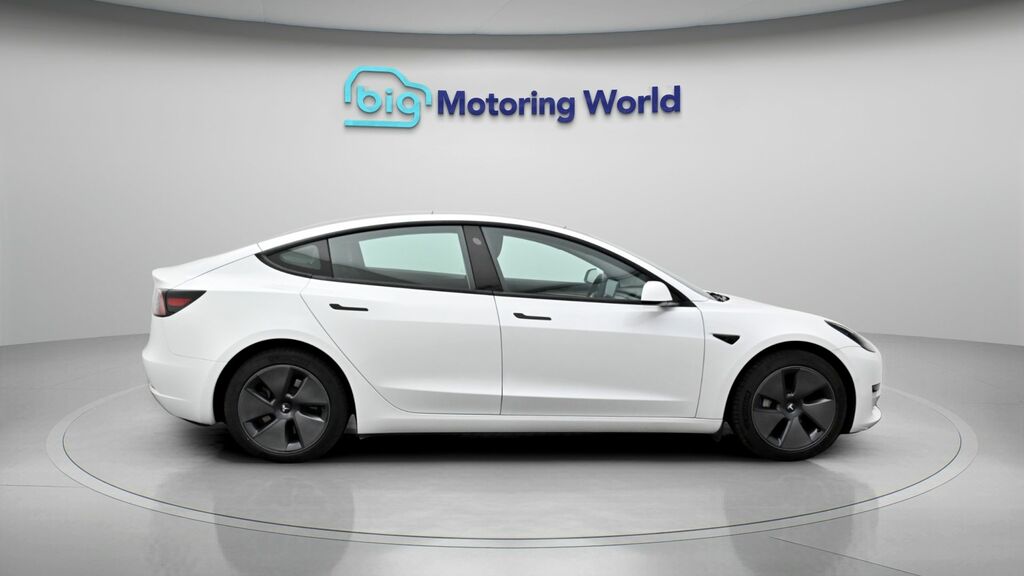 Tesla Model 3 2021 Dual Motor Long Range Saloon A Blue #8