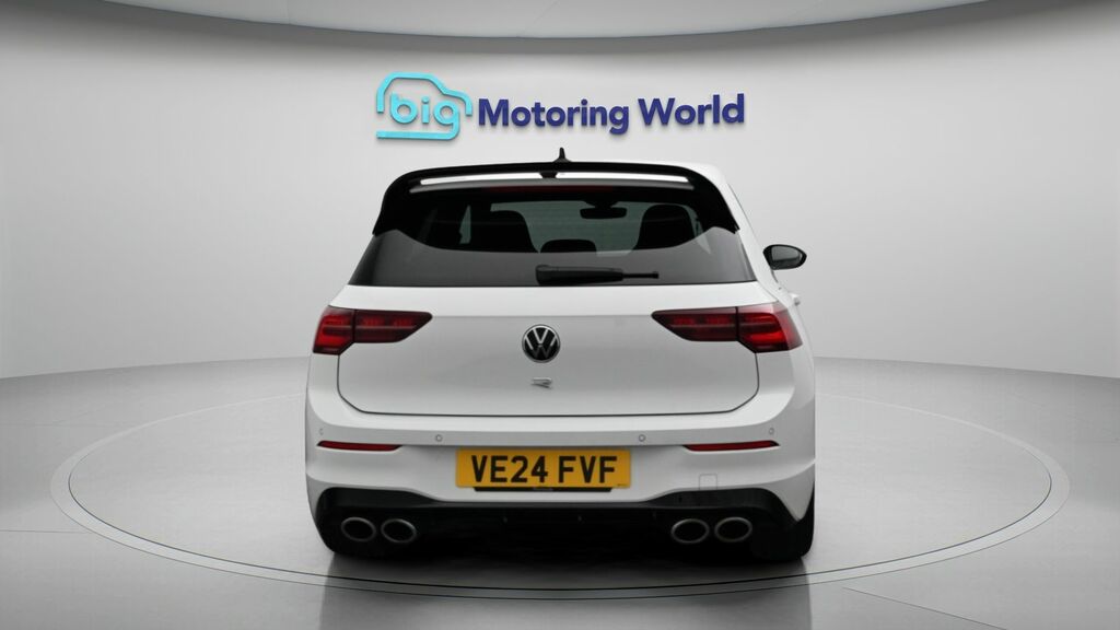 Volkswagen Golf R VE24FVF White #6