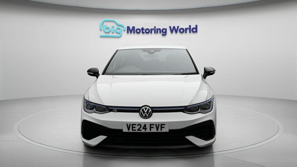 Volkswagen Golf R VE24FVF White #2