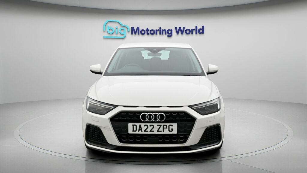 Audi A1 Sport White #2