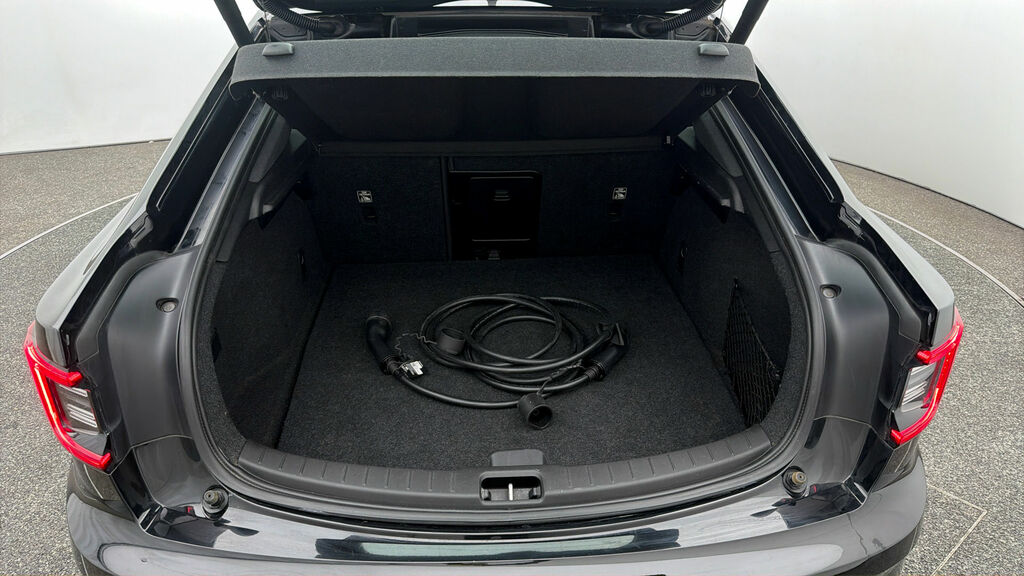 Polestar 2 Long Range Single Motor Pilot Pack Grey #16