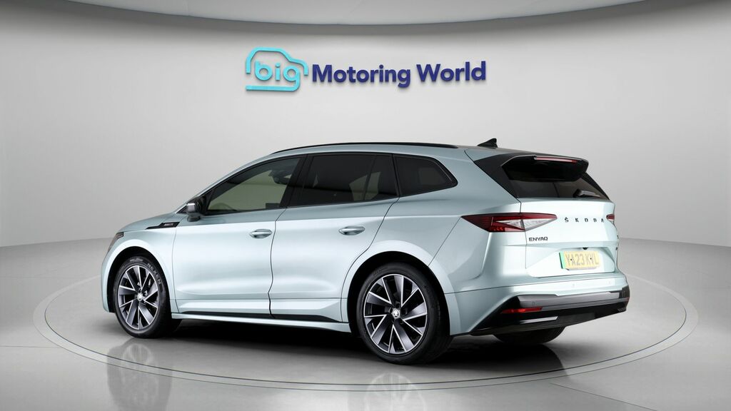 Skoda ENYAQ 80 Sportline YA23KVL Silver #5