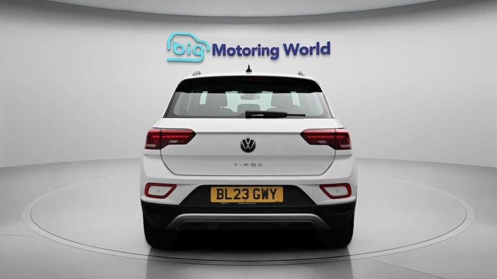 Volkswagen T-Roc Life BL23GWY White #6