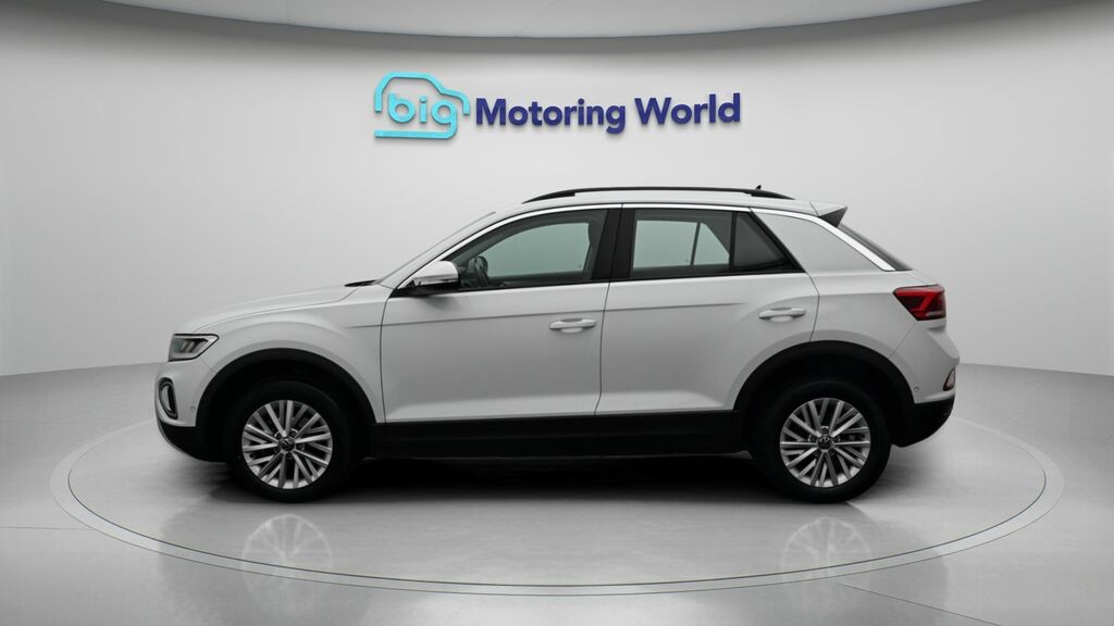 Volkswagen T-Roc Life BL23GWY White #4